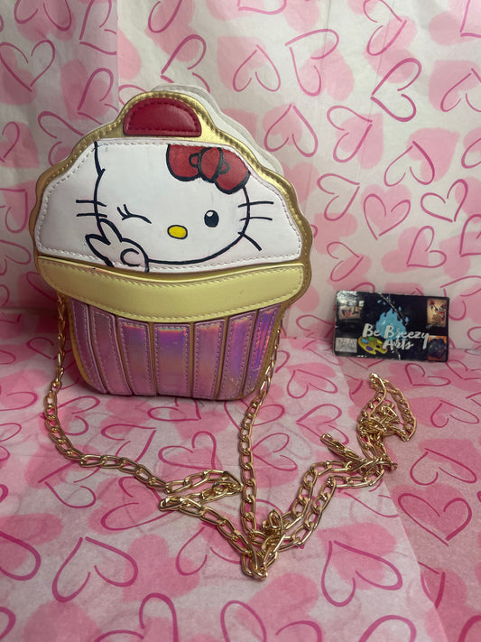 Hello Kitty 🧁 Purse
